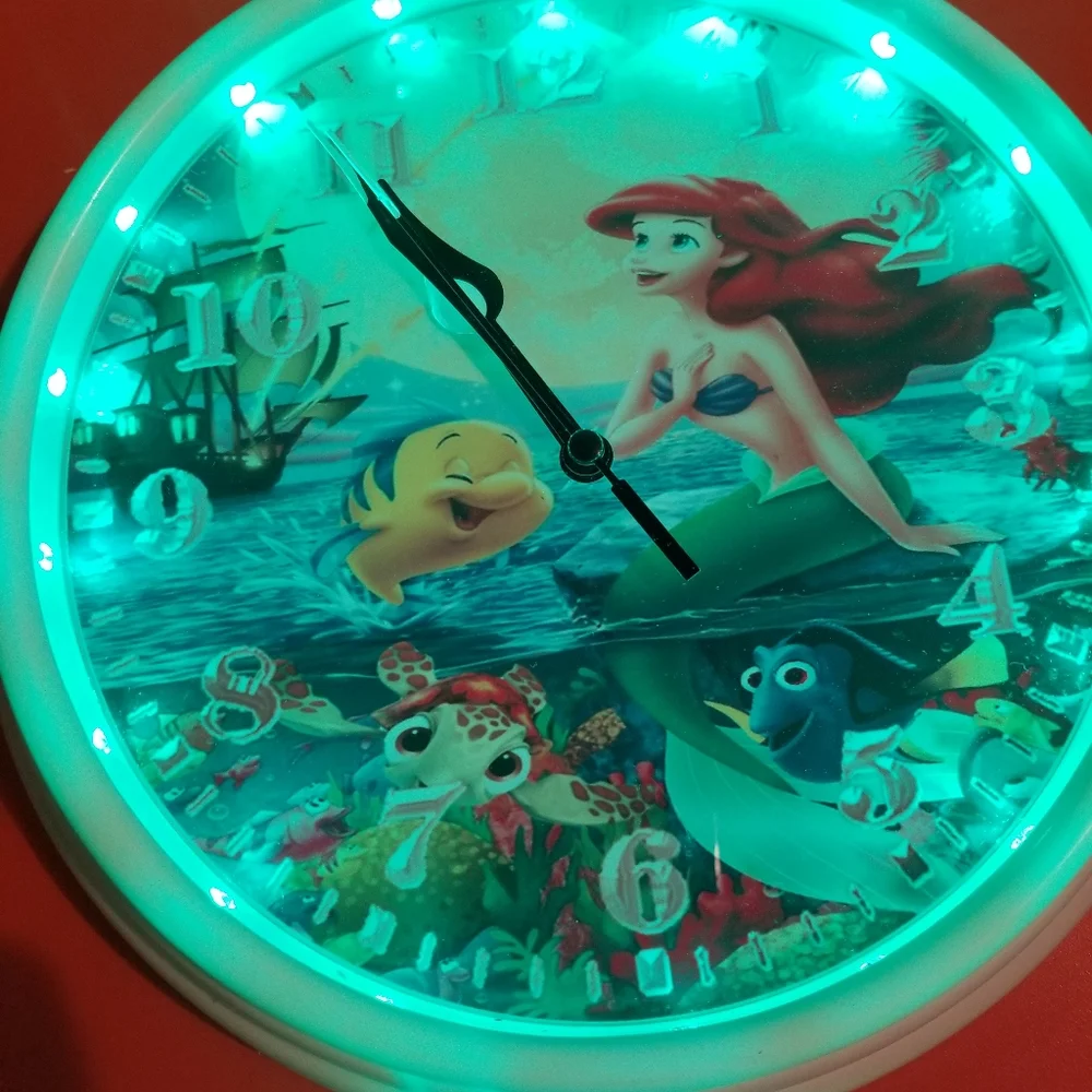 The little mermaid led clock